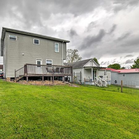 Morgantown Home With Deck About 2 Mi To Wv University! ภายนอก รูปภาพ
